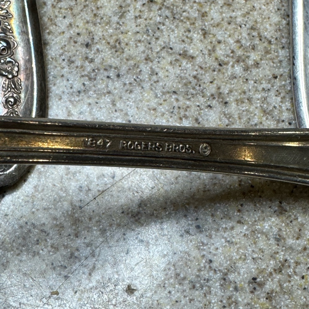 1847 Rogers Bros XS Triple Plate Old Colony 4 piece serving pieces.  Art Novo. - Picture 7 of 9